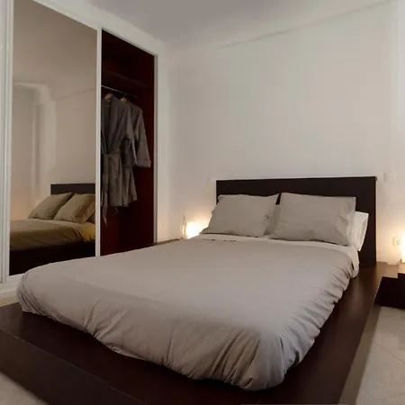 Santi Apartment